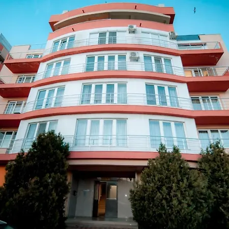 Penthouse Loft Summerland Mamaia